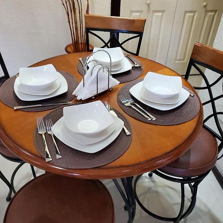 Maison Romantique Kingston Luaran gambar