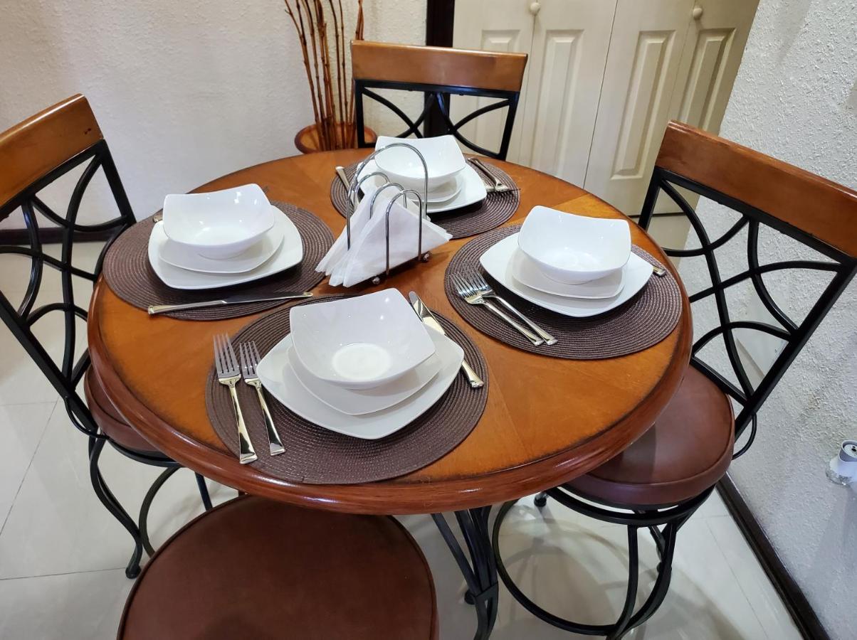 Maison Romantique Kingston Luaran gambar